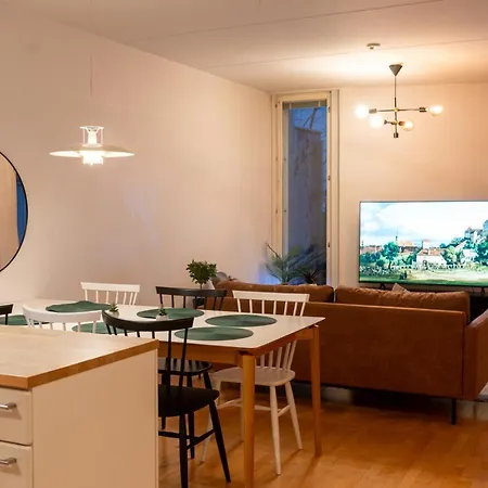 Feriehus Architectural Townhouse With Sauna And Patio Helsinki
