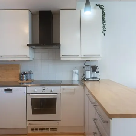 Architectural Townhouse With Sauna And Patio Holiday home *