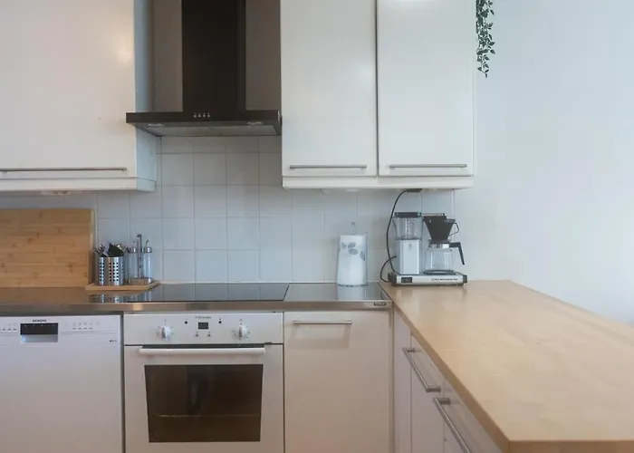 Architectural Townhouse With Sauna And Patio 度假居 *